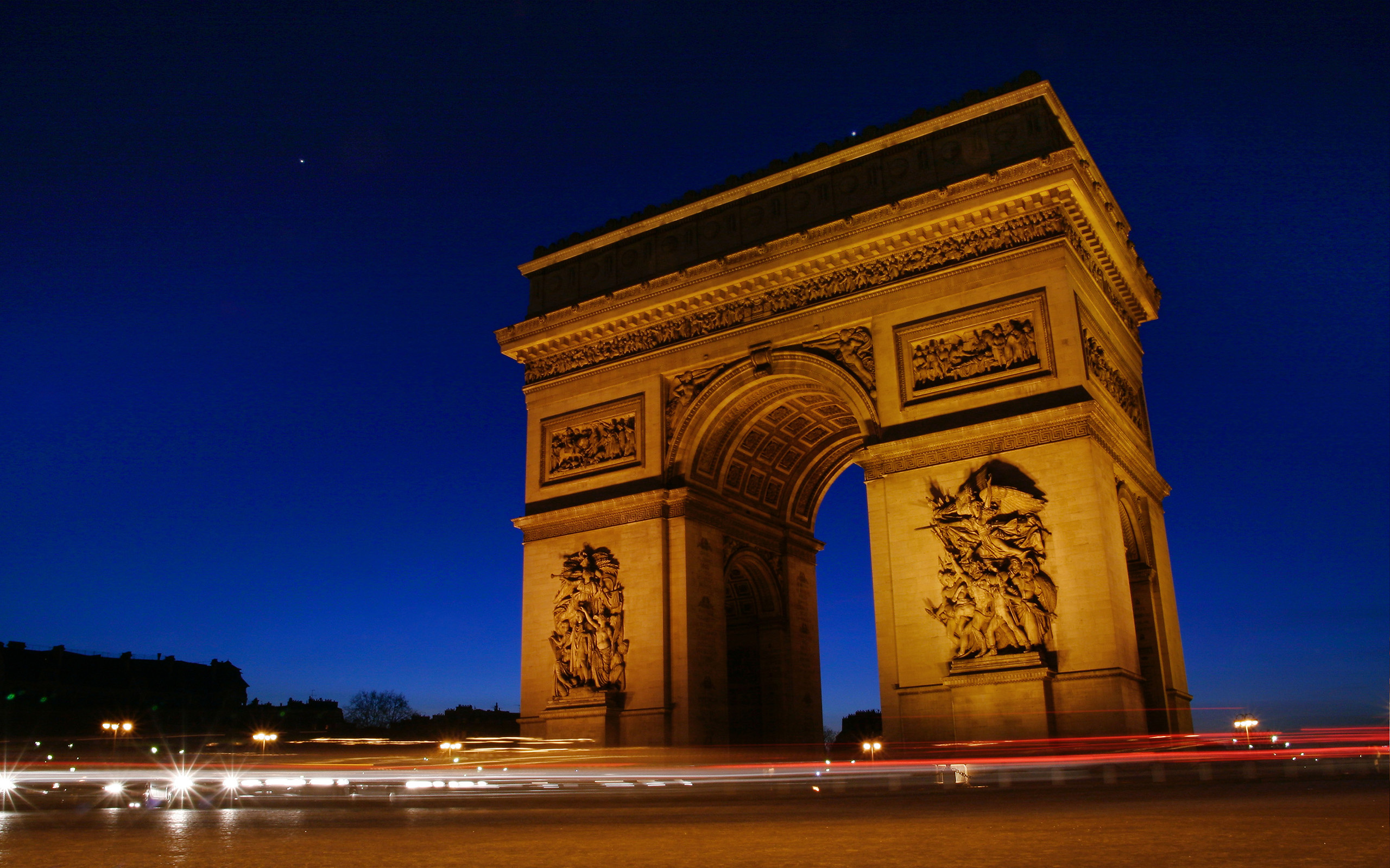 Free Download Arc De Triomphe Monument View Wallpaper Travel Hd