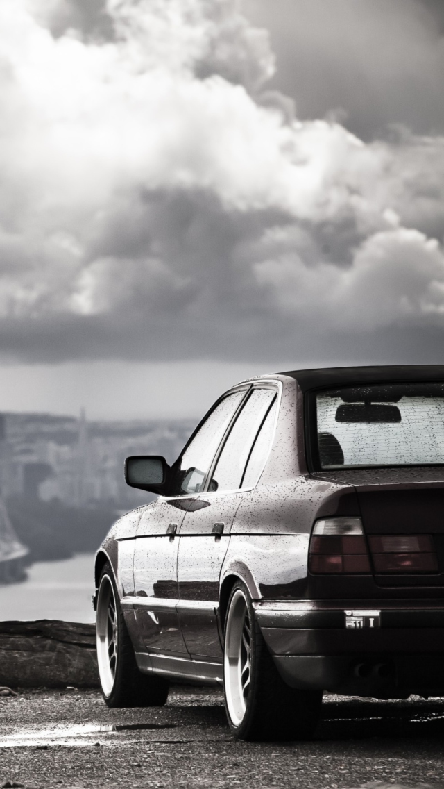 Bmw E34 Wallpaper For iPhone 5s