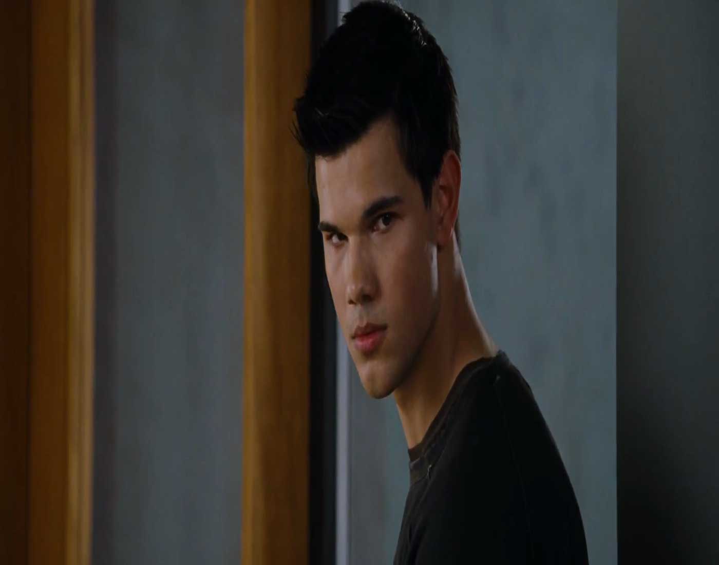 Taylor Lautner In The Twilight Saga Breaking Dawn Part