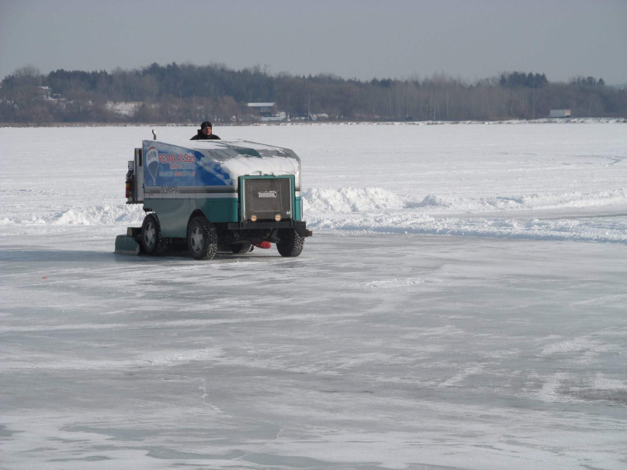 My Town Is On A Lake In Canada We Zamboni Ice Resurfacer