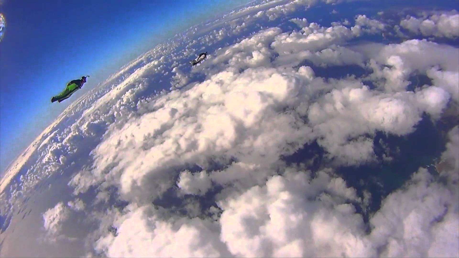 Wingsuit Racing Human Flight At 140mph
