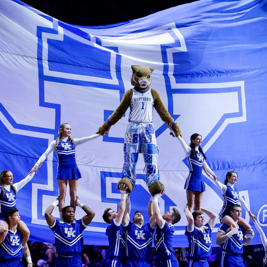 Cheerleading Yq8l7wz2m8bvk0r0 Wallpaper