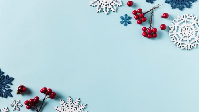 Personalize This Simple Beautiful Winter Desktop Wallpaper Design