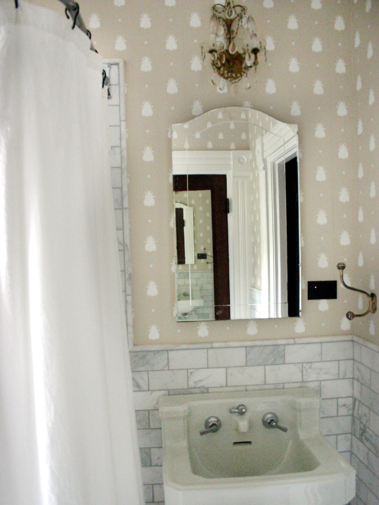 Traditional Bathroom With Fun Wallpaper Patterned Adds A