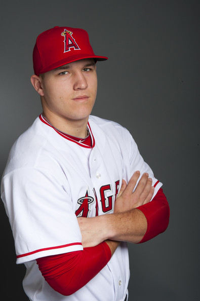 Day In This Photo Mike Trout Of The Los Angeles Angels