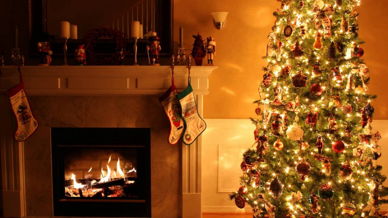 Hours Christmas Tree Fireplace Scene With Real Crackling Fire