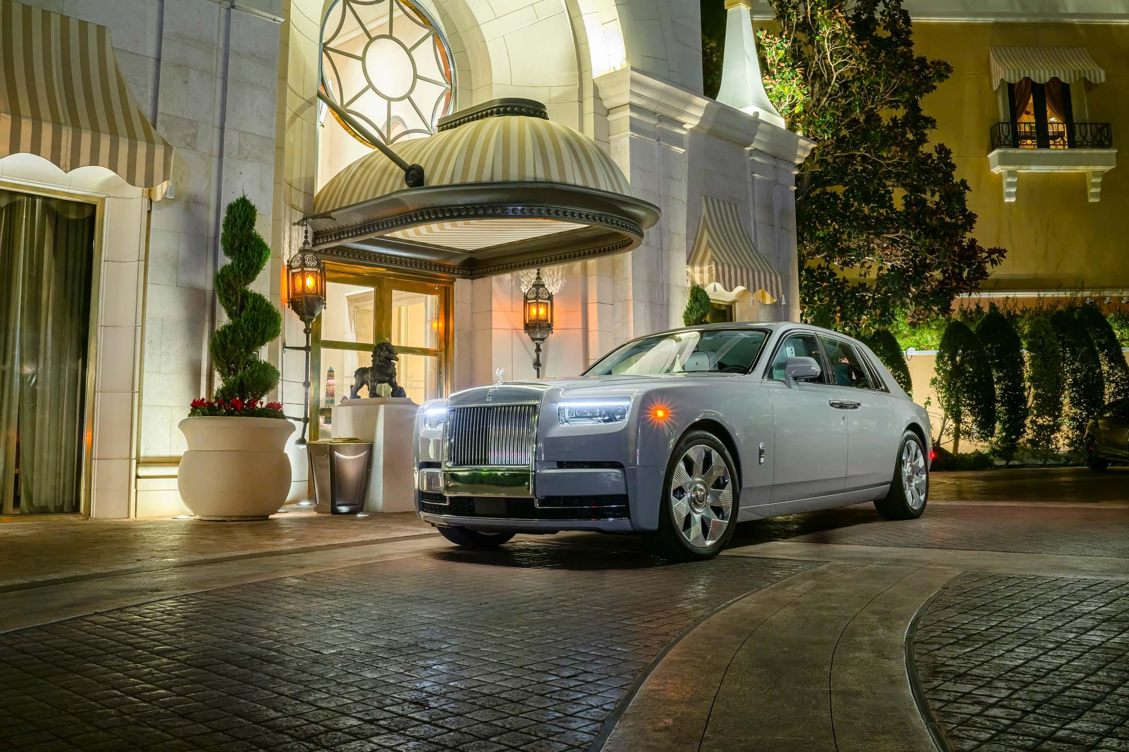 Rolls Royce Phantom Re The End Of Era Opulence Bloomberg