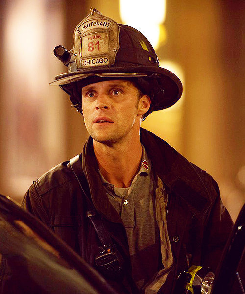 Chicago Fire Tv Series Wallpaper Yoursom