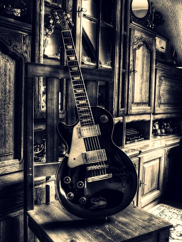 EpiPhone Les Paul Standard Ii By Thedeadstare
