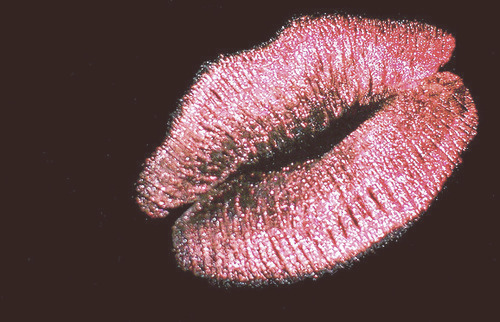 Black Cute Glitter Kiss Lips Image On Favim