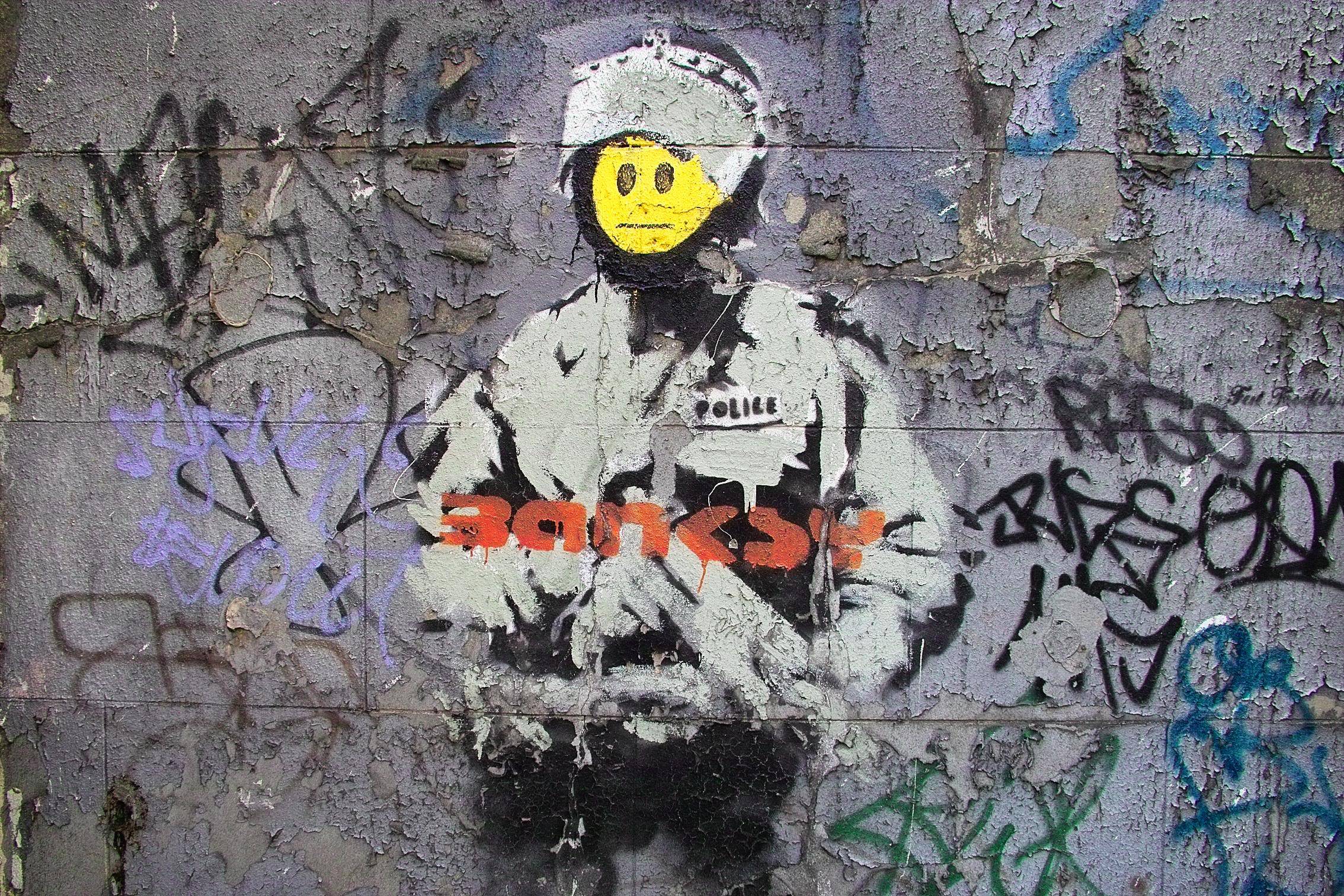 Graffiti Banksy Wallpaper