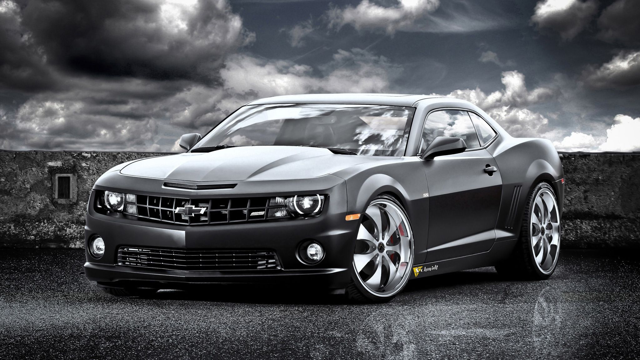 Chevrolet Camaro SS wallpaper for free download in HD resolution