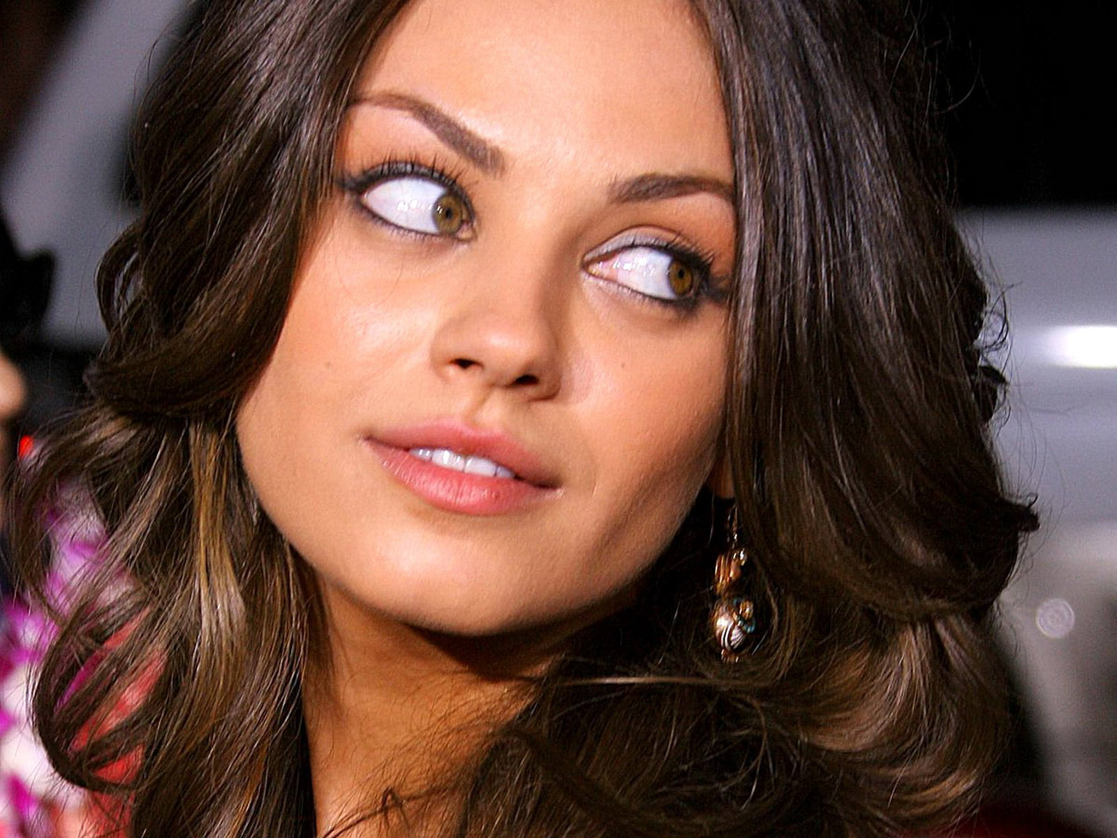 Mila Kunis Photo Top And High Quality HD Wallpaper Pictures For
