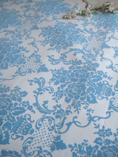 Vintage Wallpaper Kitchen Table
