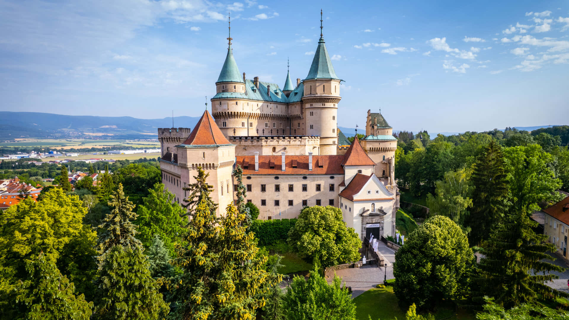 Bojnice Castle Wallpaper