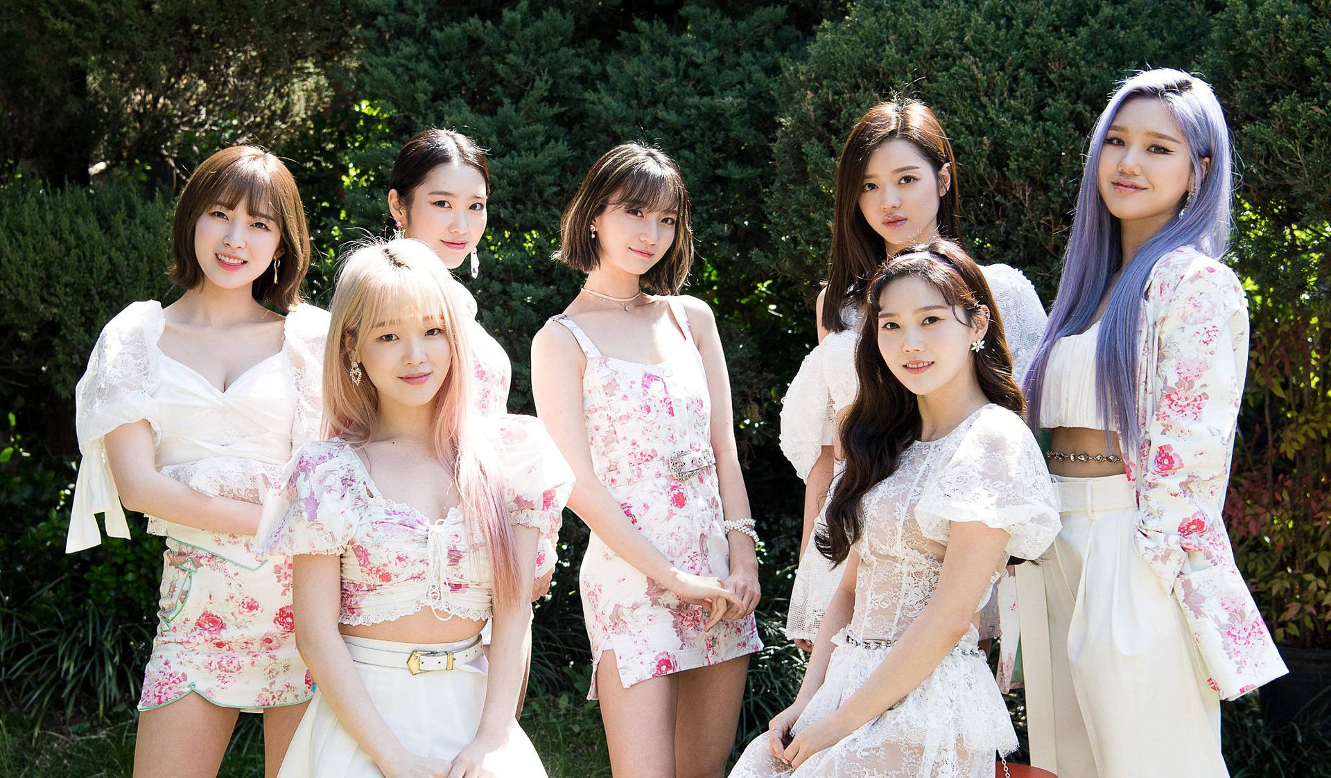 Oh My Girl Wallpaper