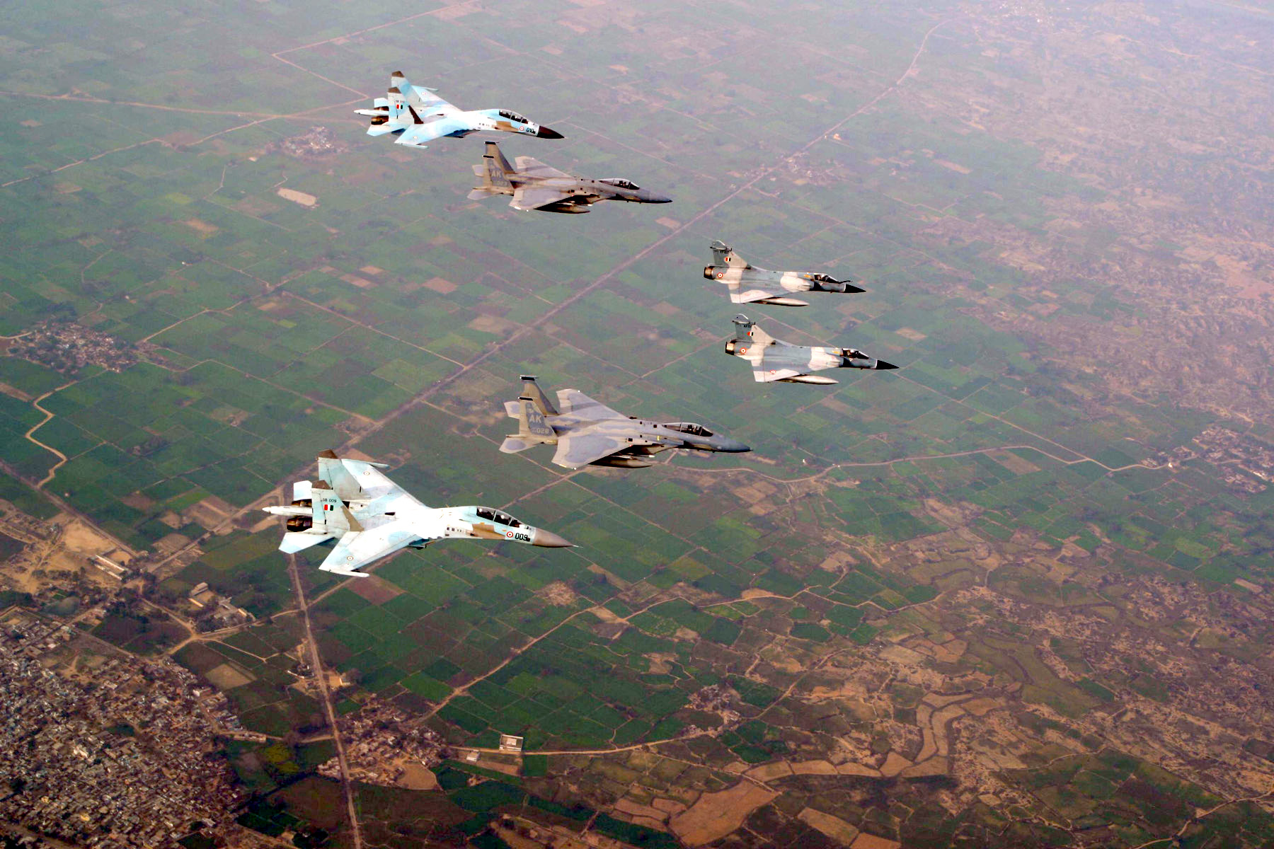 Military Jet Fighter HD Wallpaper