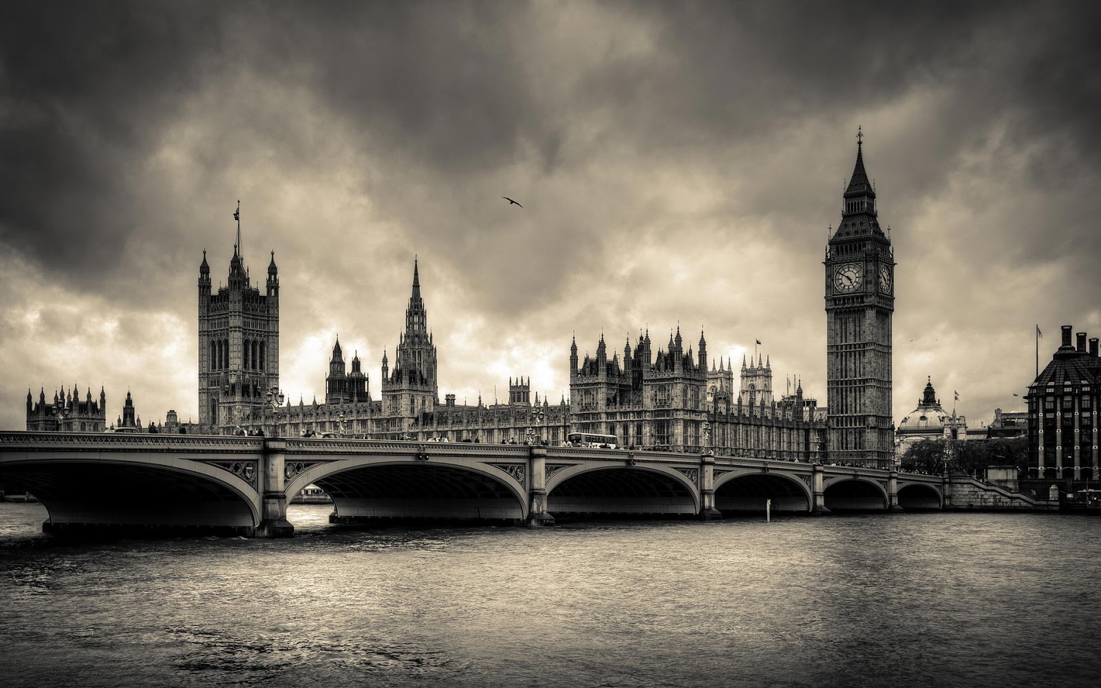 Bridge Of London Widescreen Wallpaper