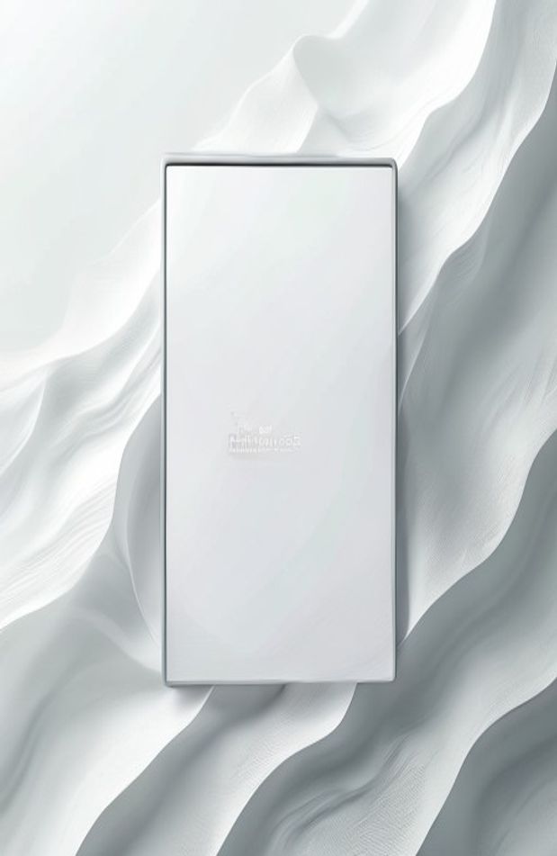 White Screen Wallpaper