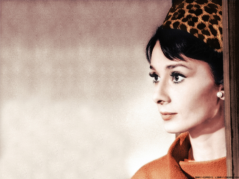 Audrey Hepburn Wallpaper X