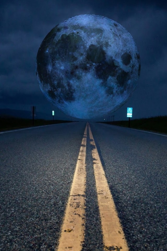 Galaxy Note HD Wallpaper Road To Super Moon