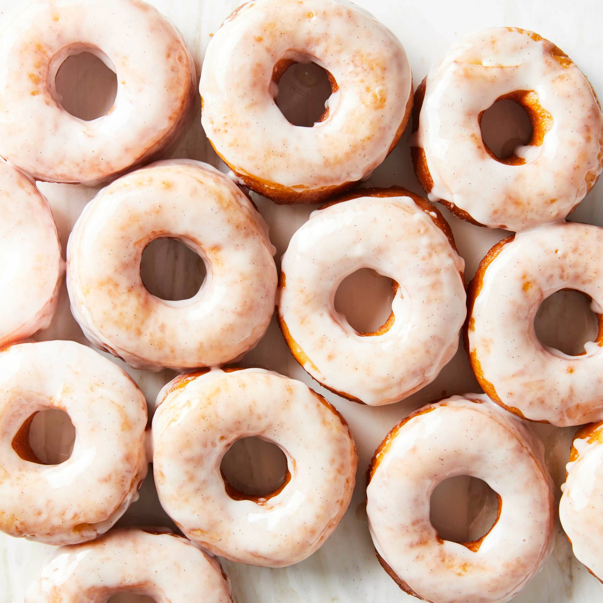 Fresh White Glazed Donuts So6hkbw9q4f98vne Wallpaper