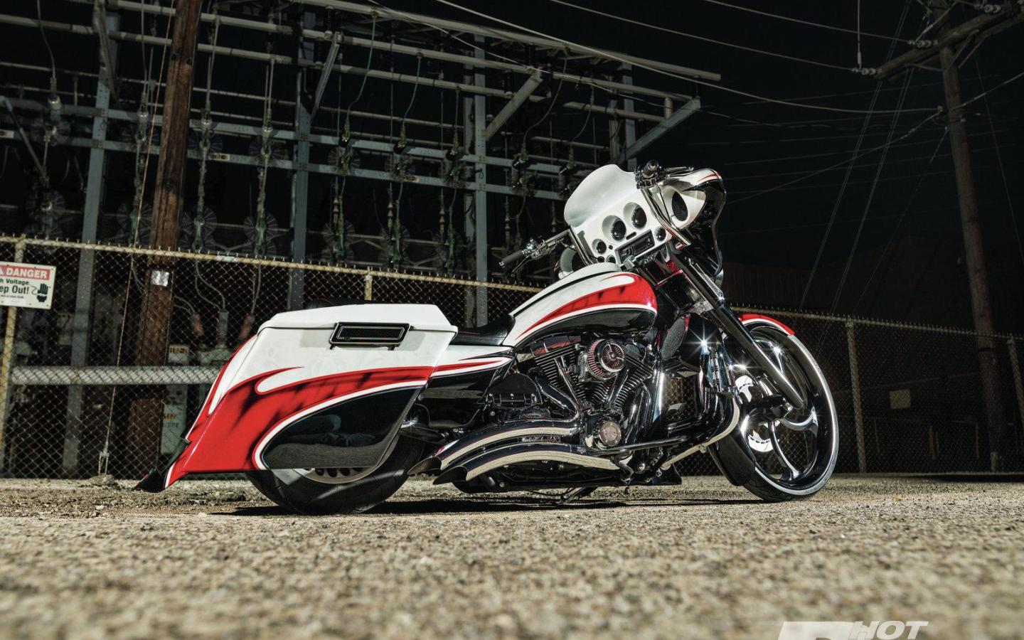 Road Glide High Quality And Resolution Wallpaper