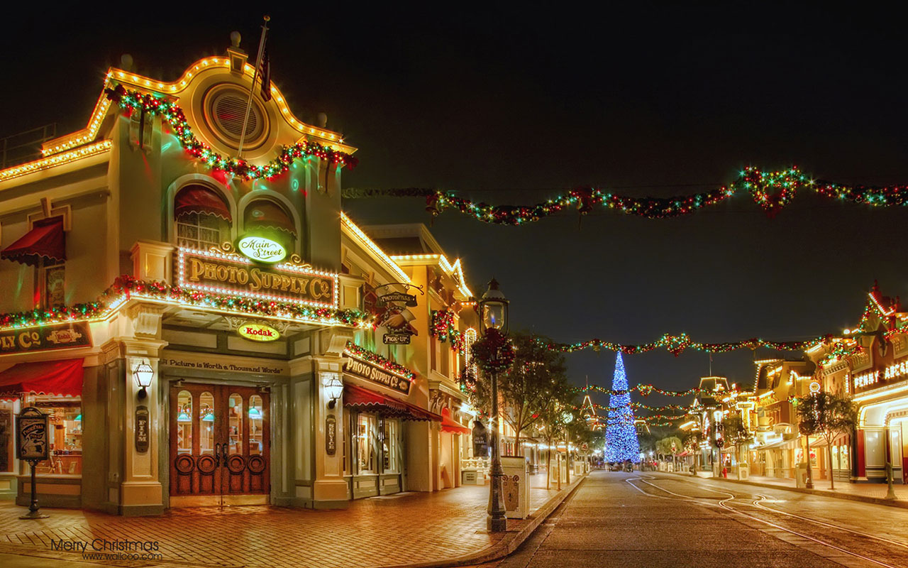 Disneyland Christmas Decorative Night Deskt Holiday Wallpapers