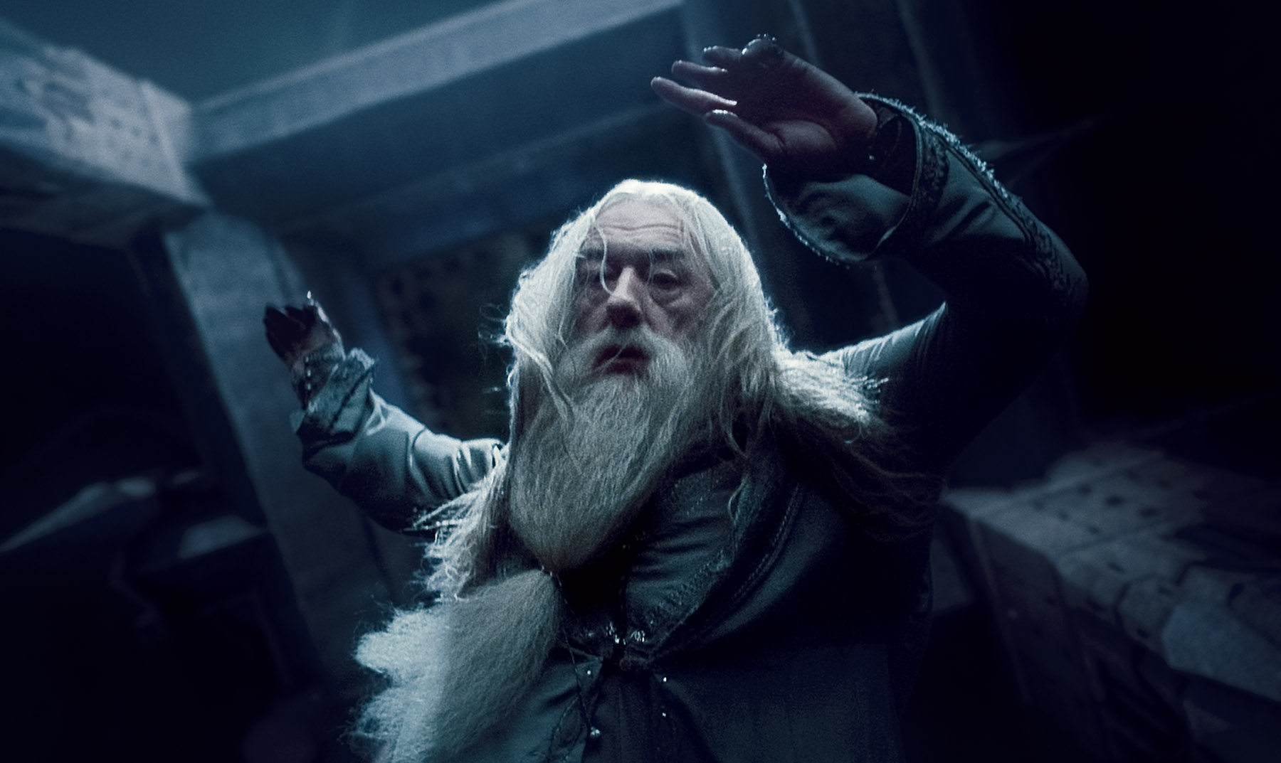 Dumbledore In Harry Potter And The Deathly Hallows Desktop