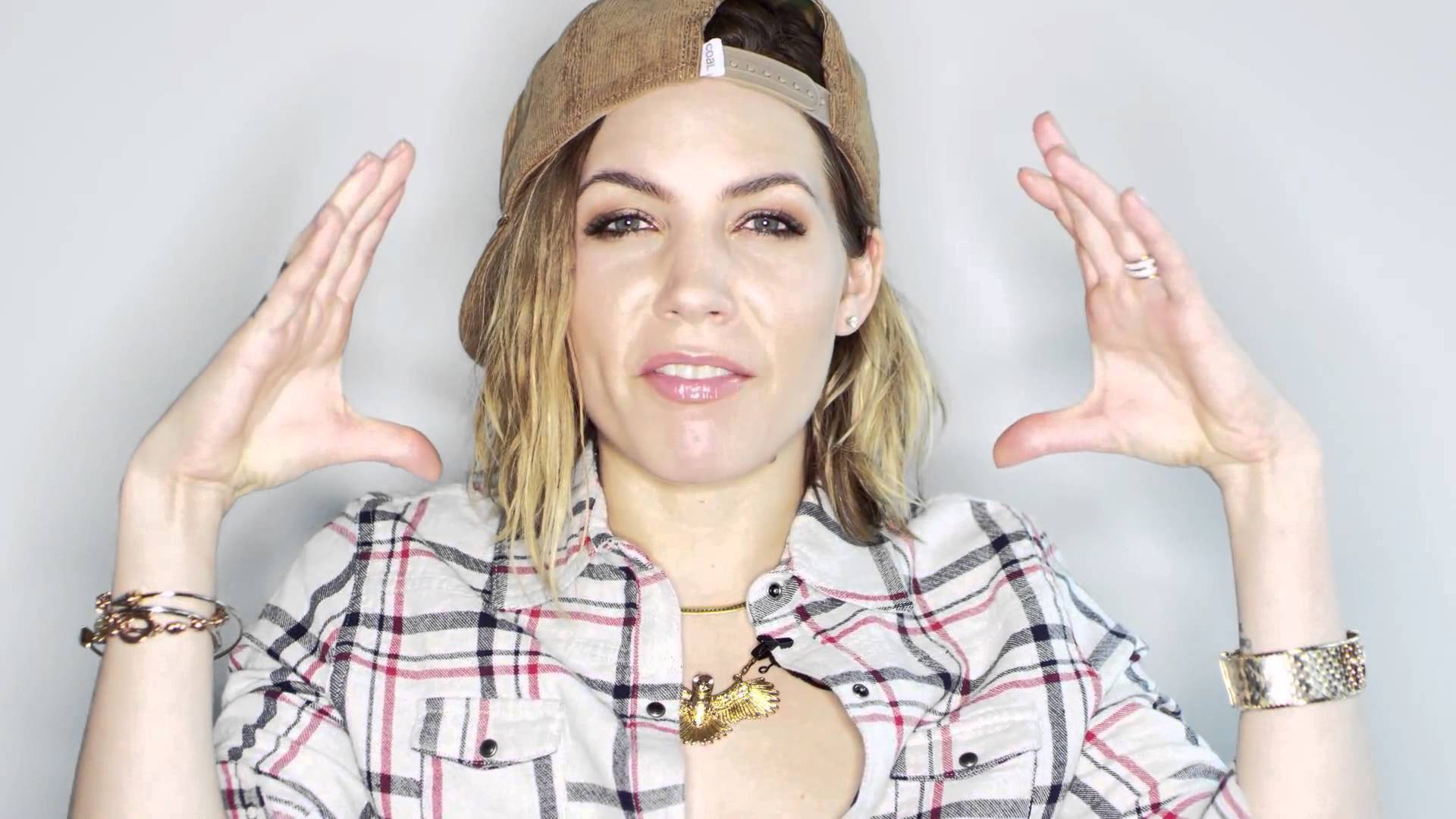 Skylar Grey Background Full HD Pictures