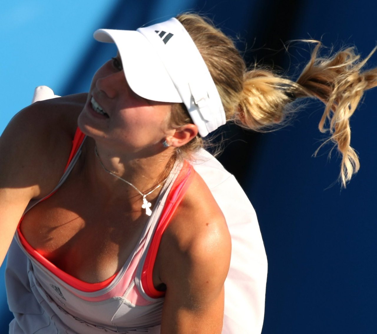 Maria Kirilenko Hot Pics Wallpaper