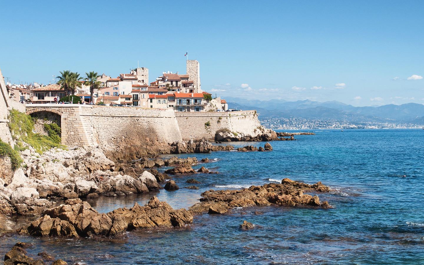 Wallpaper featuring a sunny Antibes fort