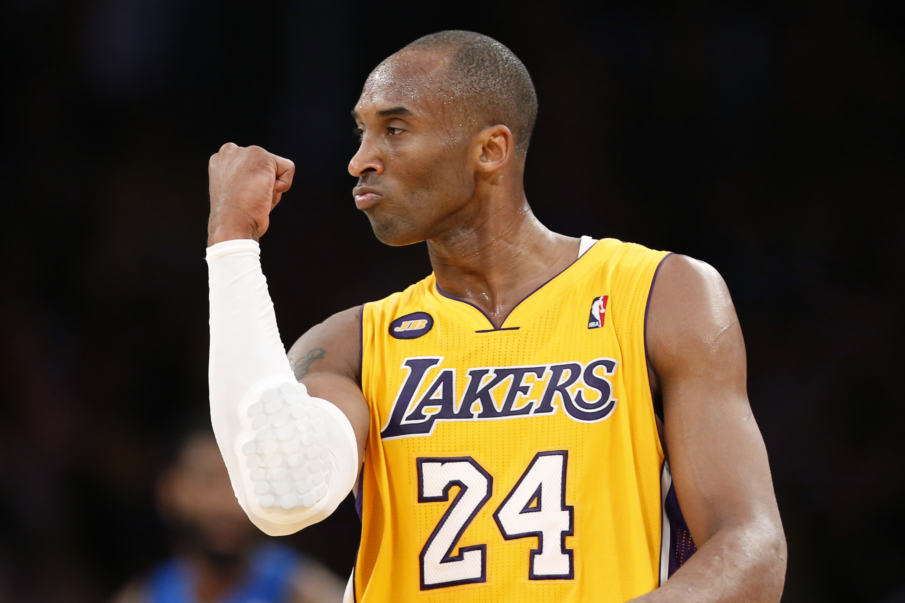 Kobe Bryant Lakers Wallpaper HD Background Image