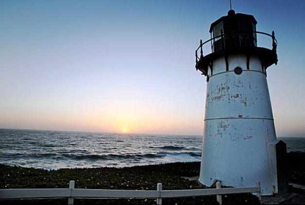 Cape Cod Beach Lighthouse Wallpaper