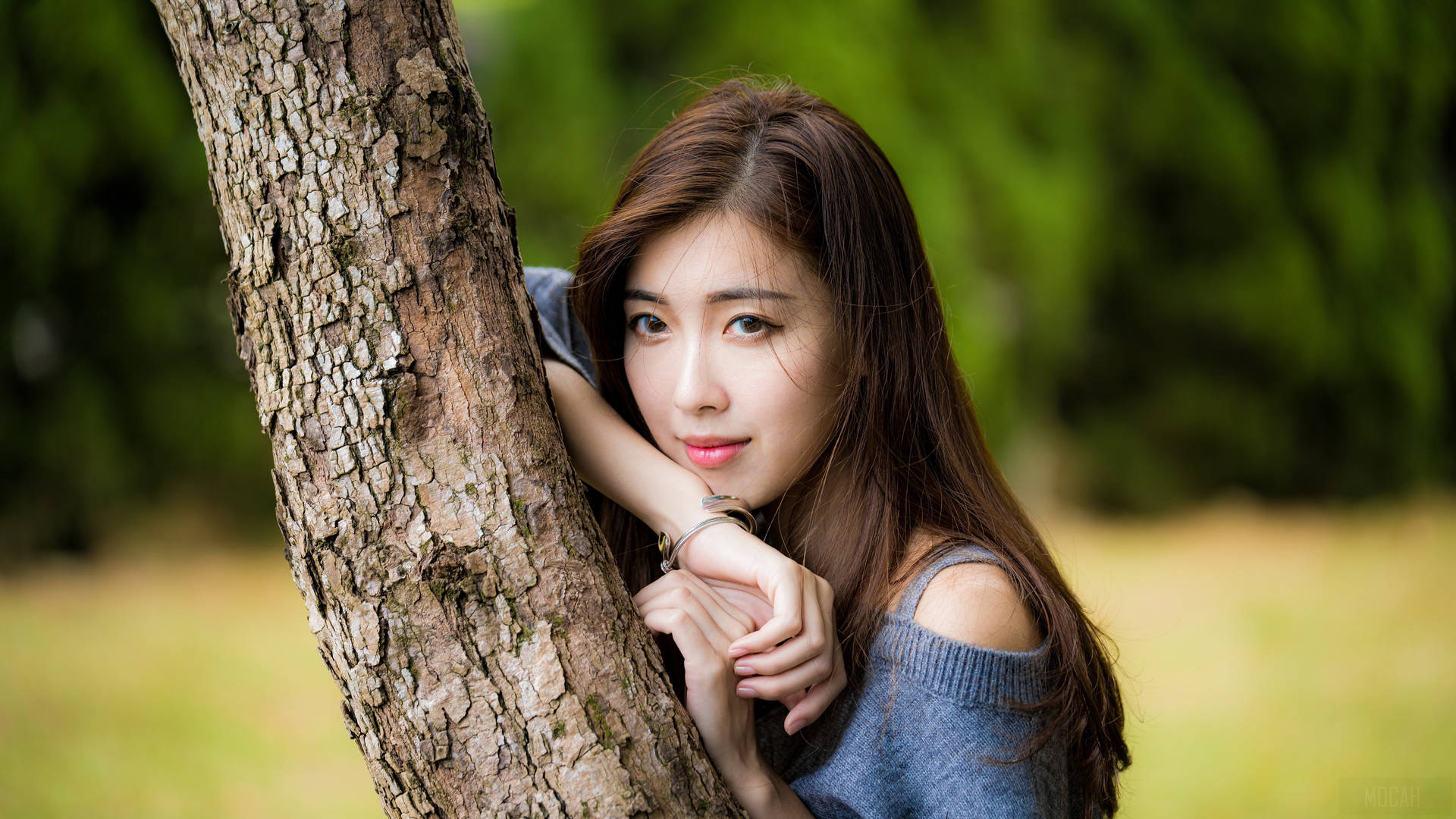 Asian Women Wallpaper