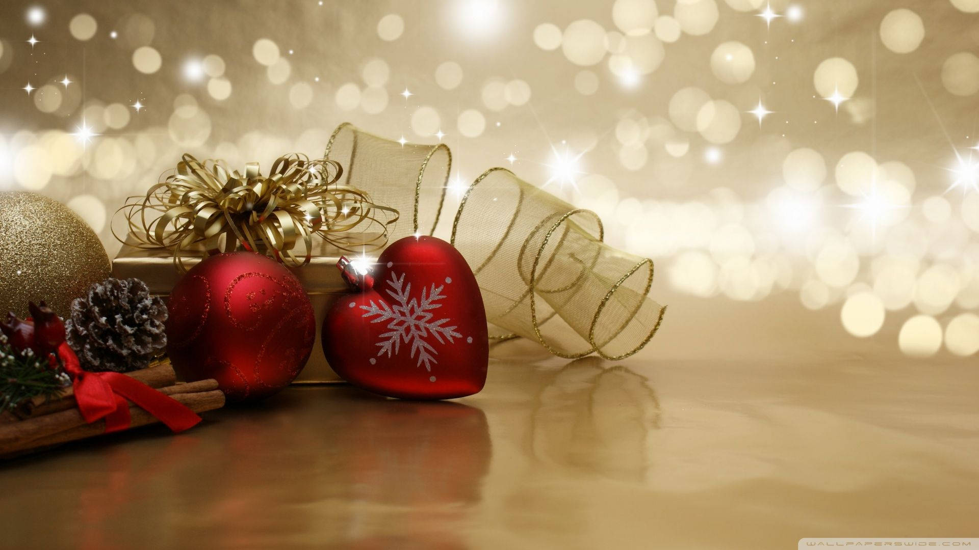 Christmas Balls Wallpaper