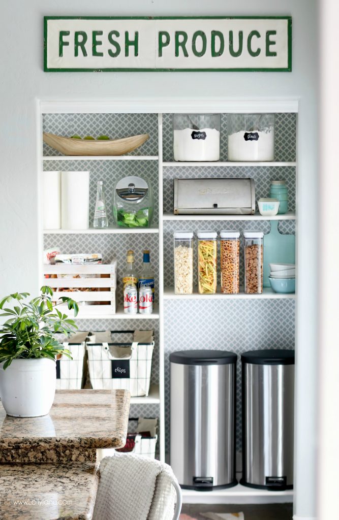 Easy Pantry Faux Wallpaper Makeover Diy Panty