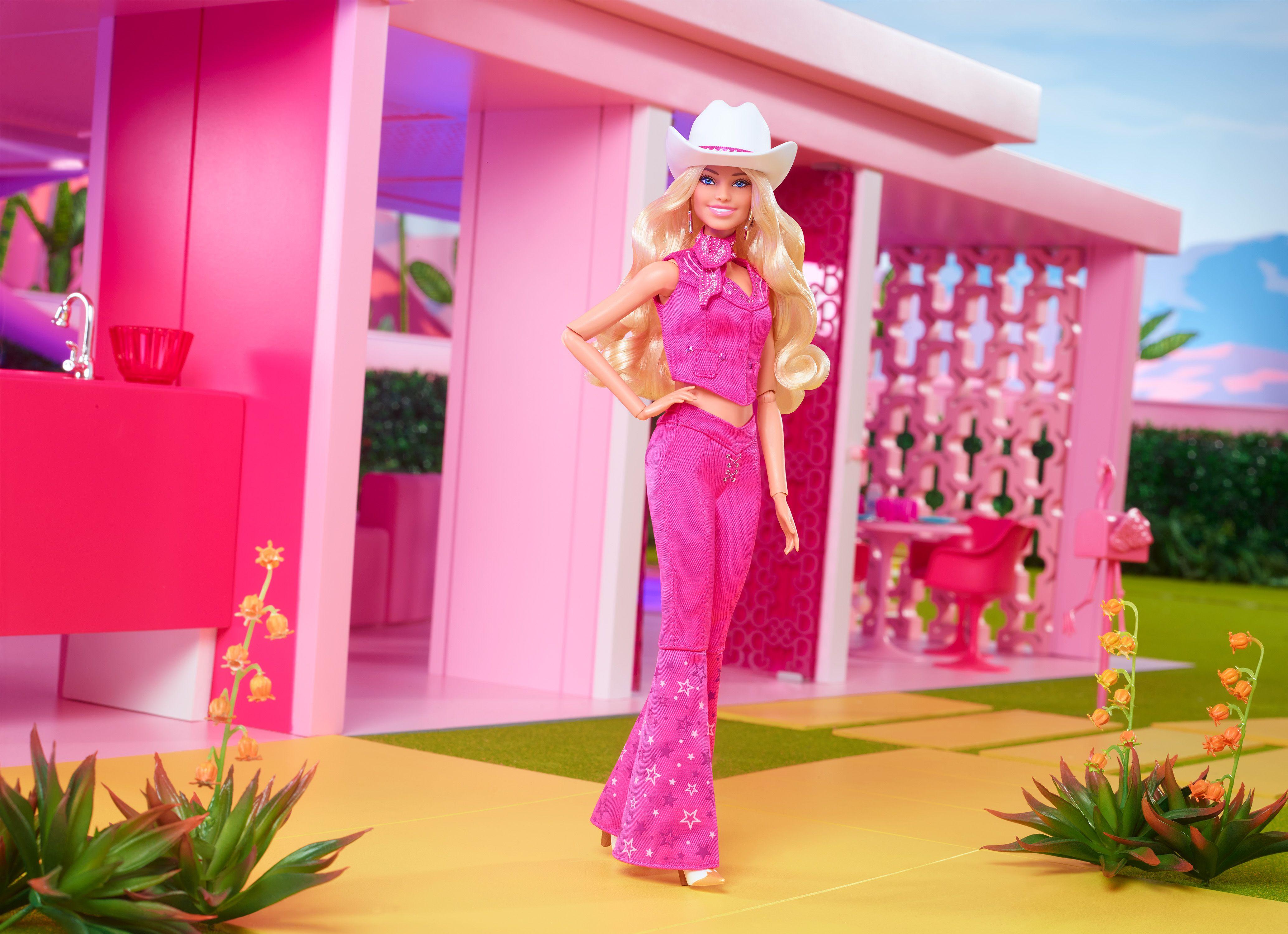 Barbie Doll Facts History And Trivia About Barbies