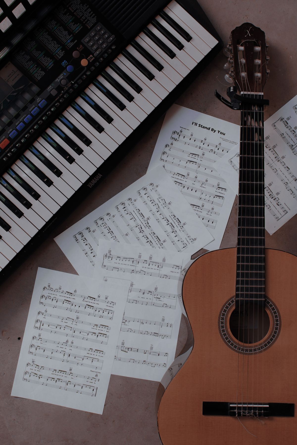 Music Playing Aesthetic Wallpaper
