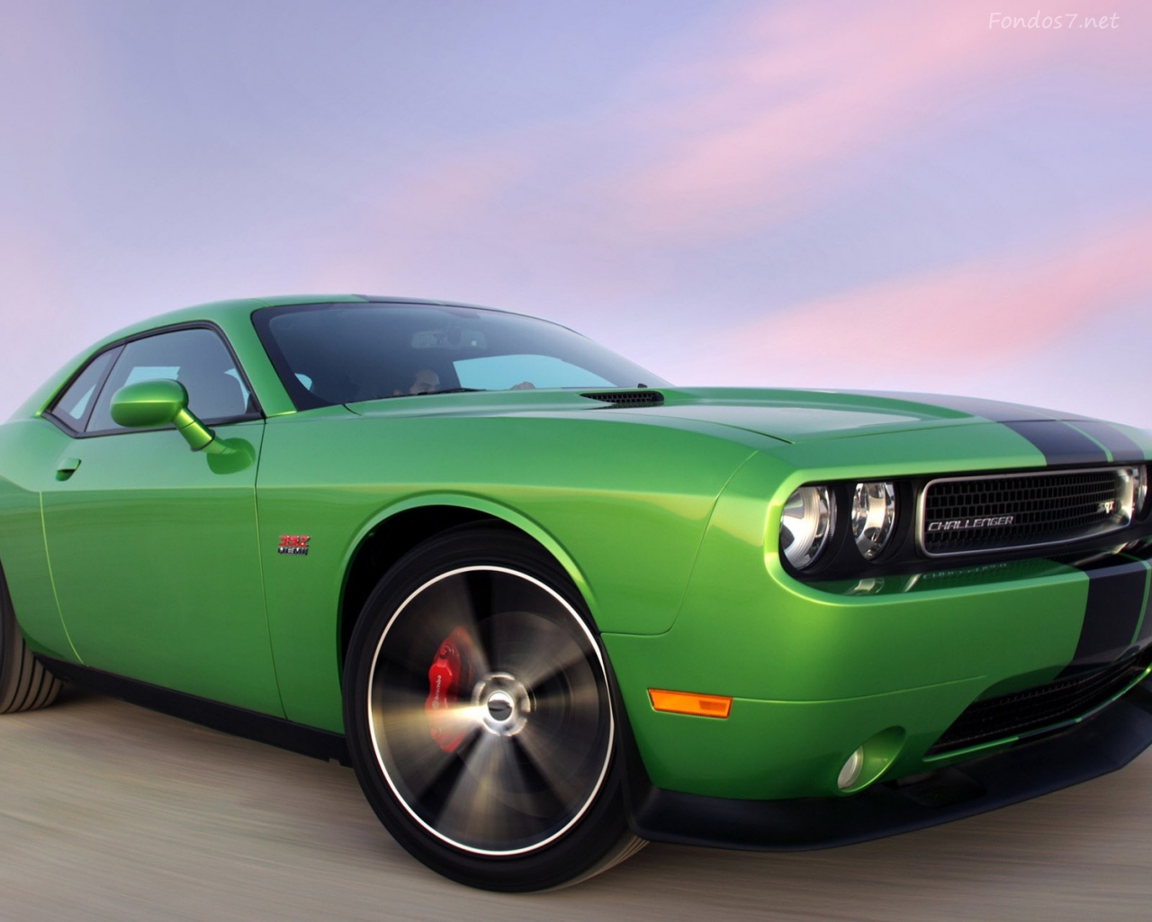 Dodge Challenger Verde Wallpaper