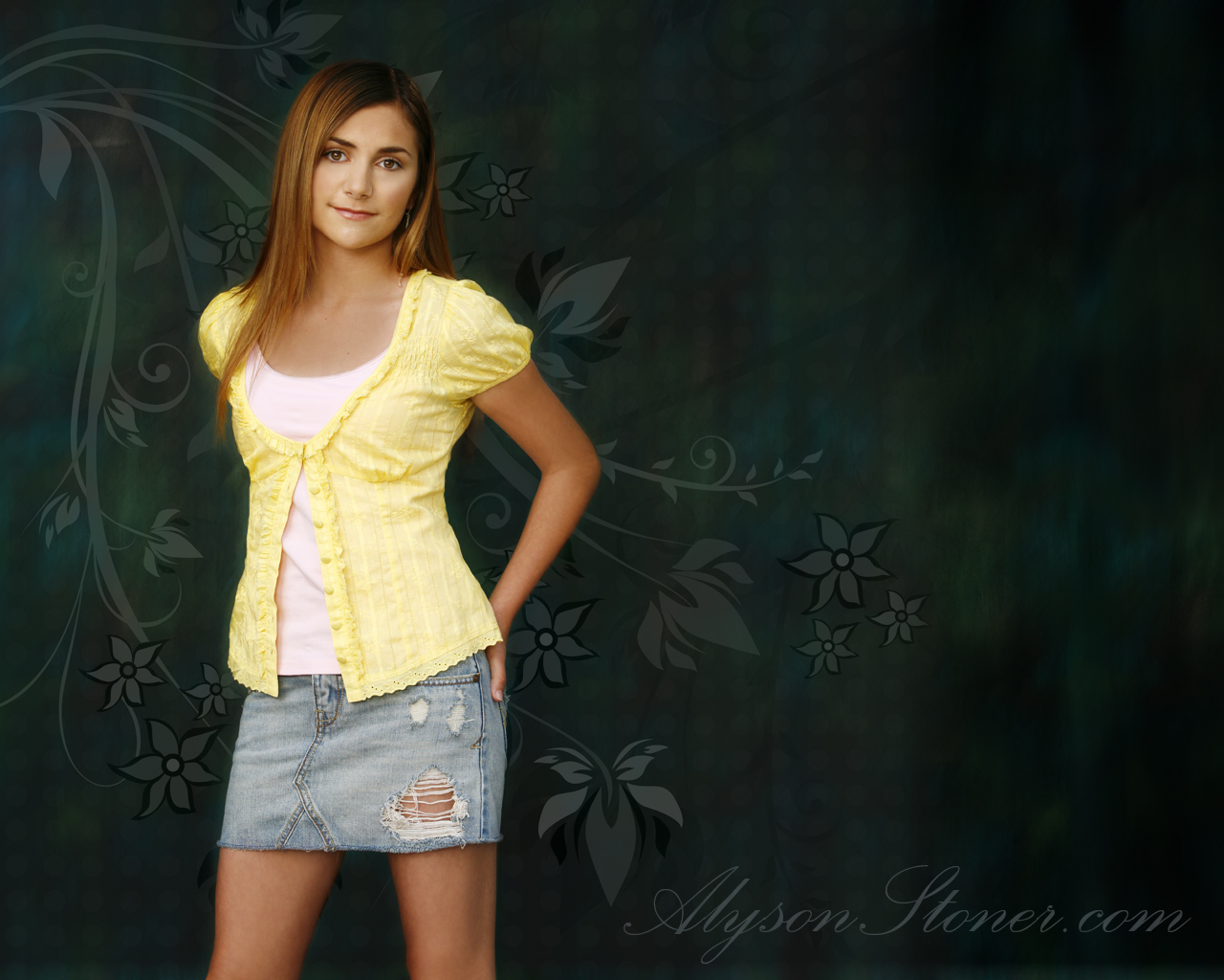 Alyson Stoner HD Wallpaper High Resolution Background For Your