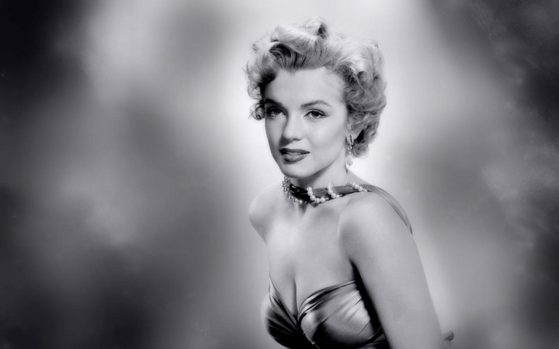 Marilyn Monroe HD Desktop With Resolutions Pixel