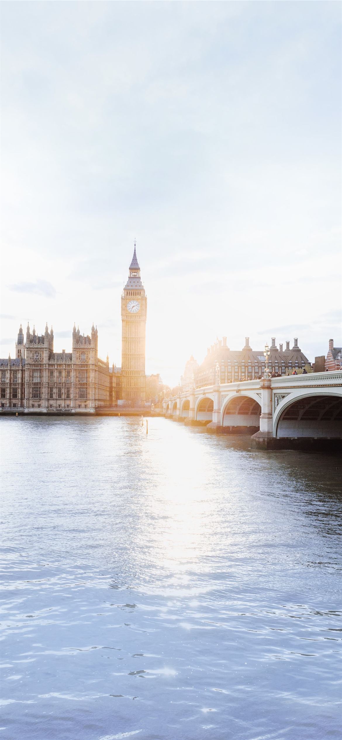 Elizabeth Tower London iPhone Wallpaper