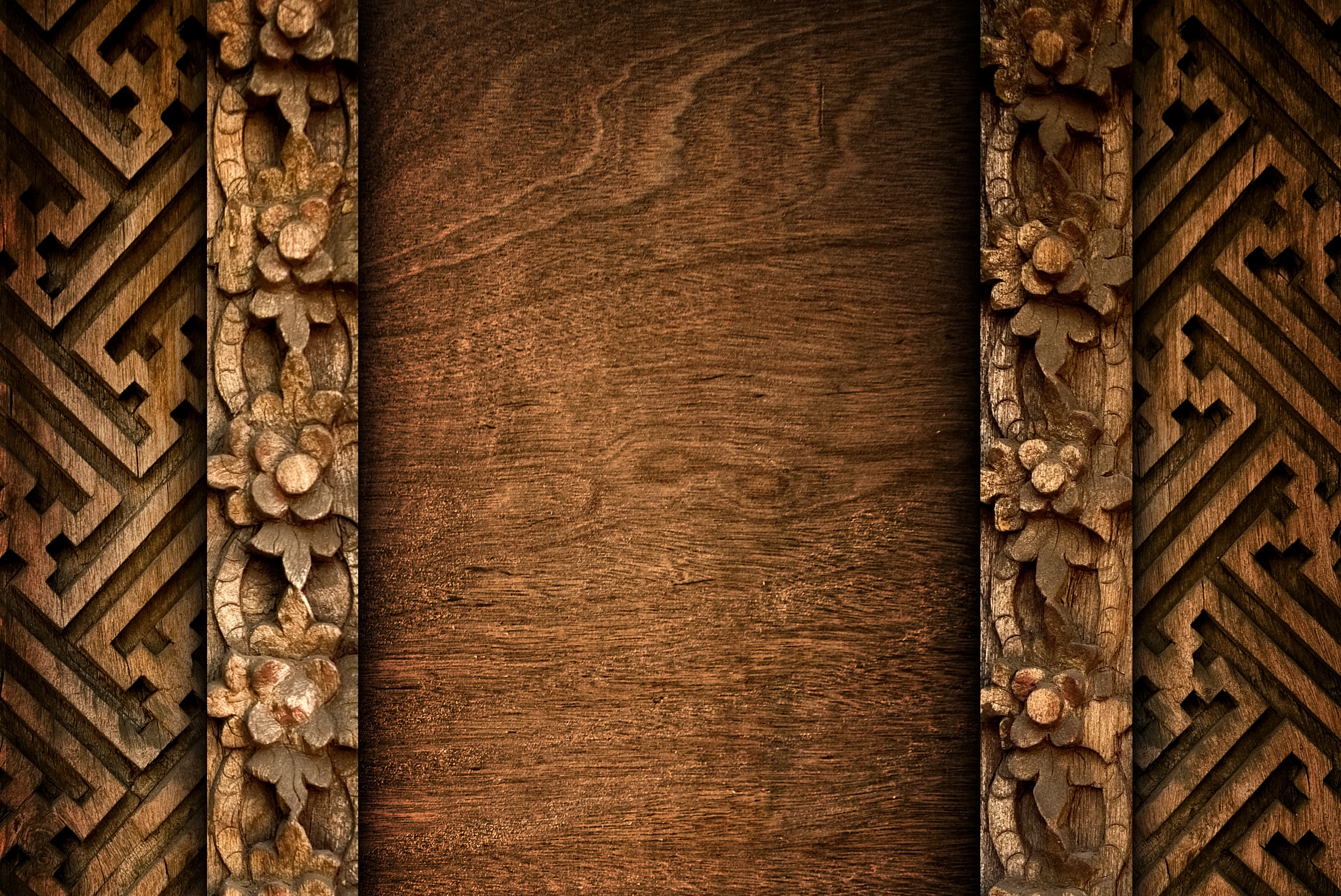 Wood Carvings Rosewood Wallpaper