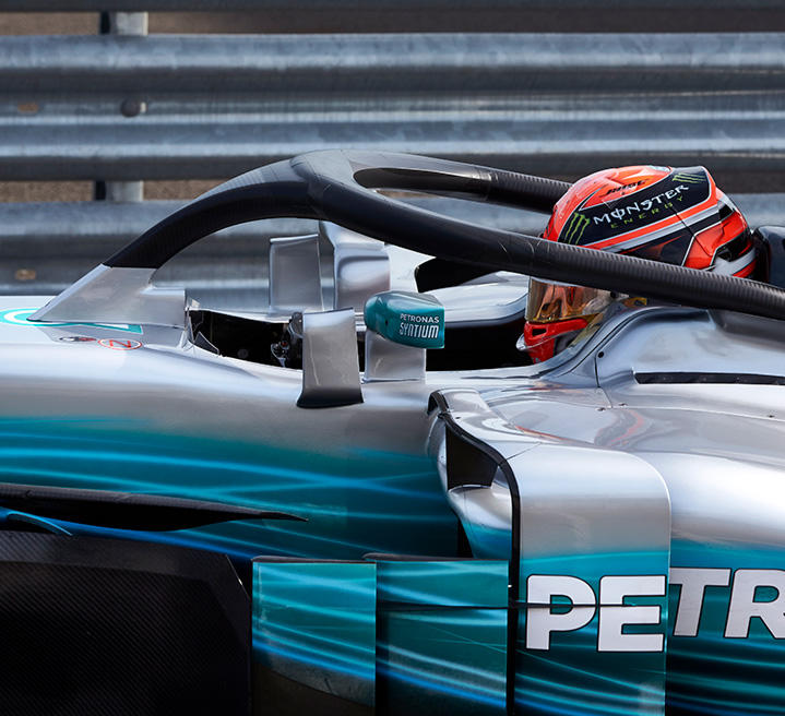 Mercedes Amg Petronas Motorsport Inside Sich Einen