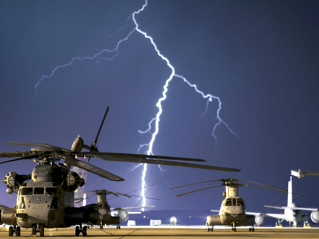 Heli Military And Lightning Wallpaper HD Wides
