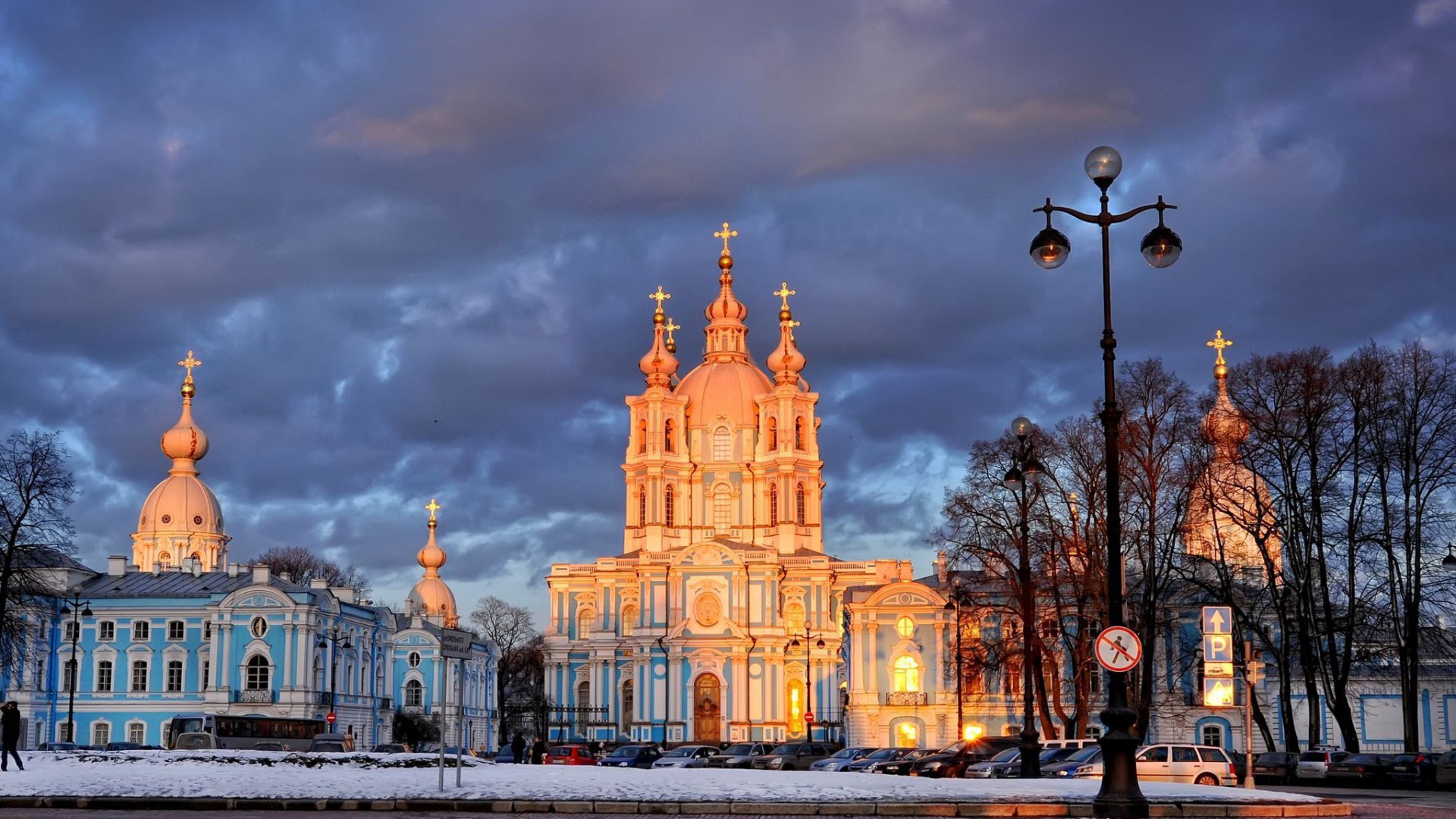 Smolny Cathedral In St Petersburg Russia HD Wallpaper