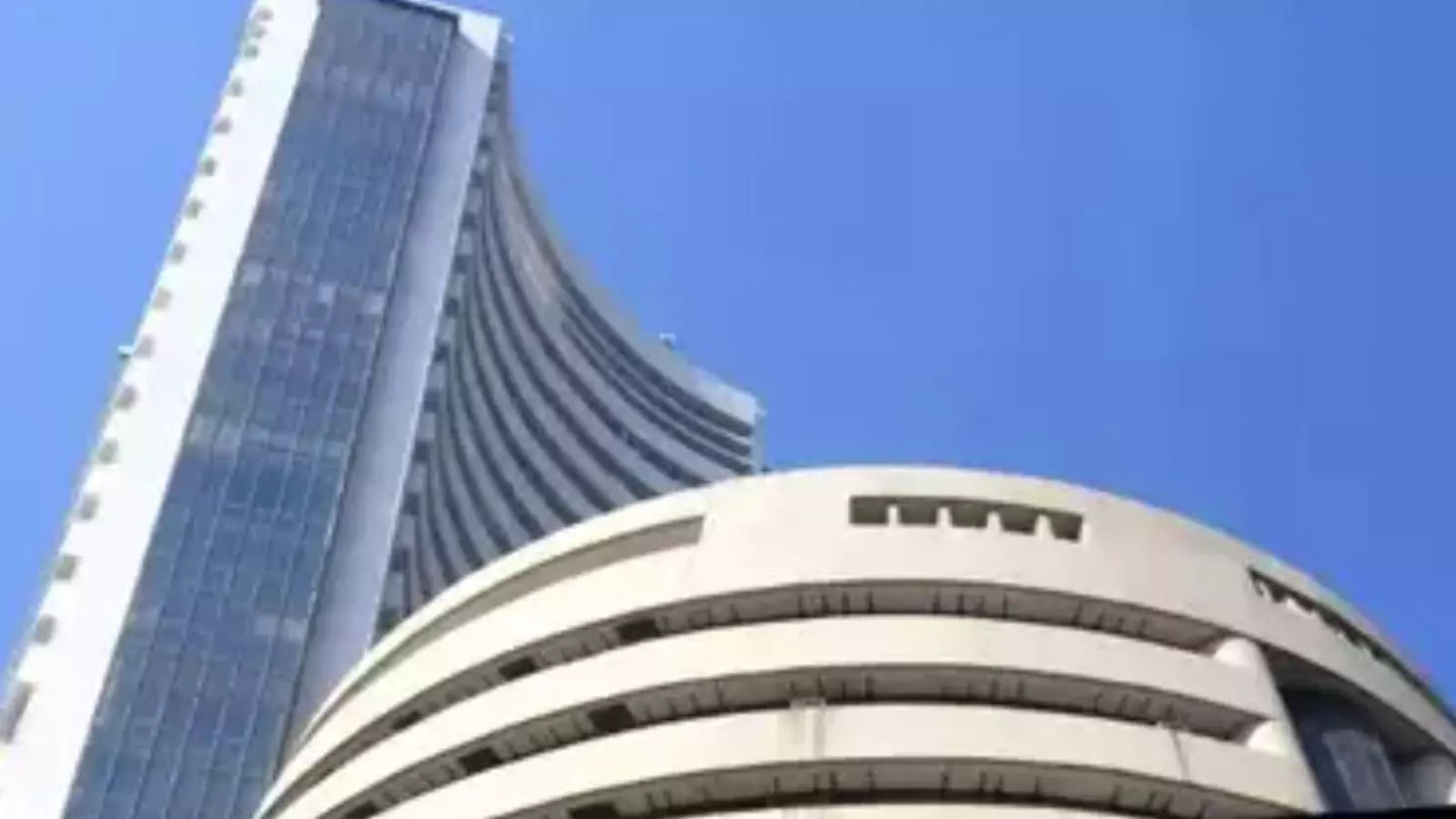 Sensex and Nifty closed below 58800 and 17500 respectively
