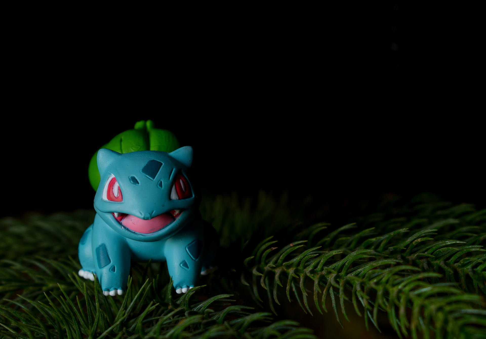 Bulbasaur Toy In Pine 9jgmkpnjzj1s5rnv Wallpaper