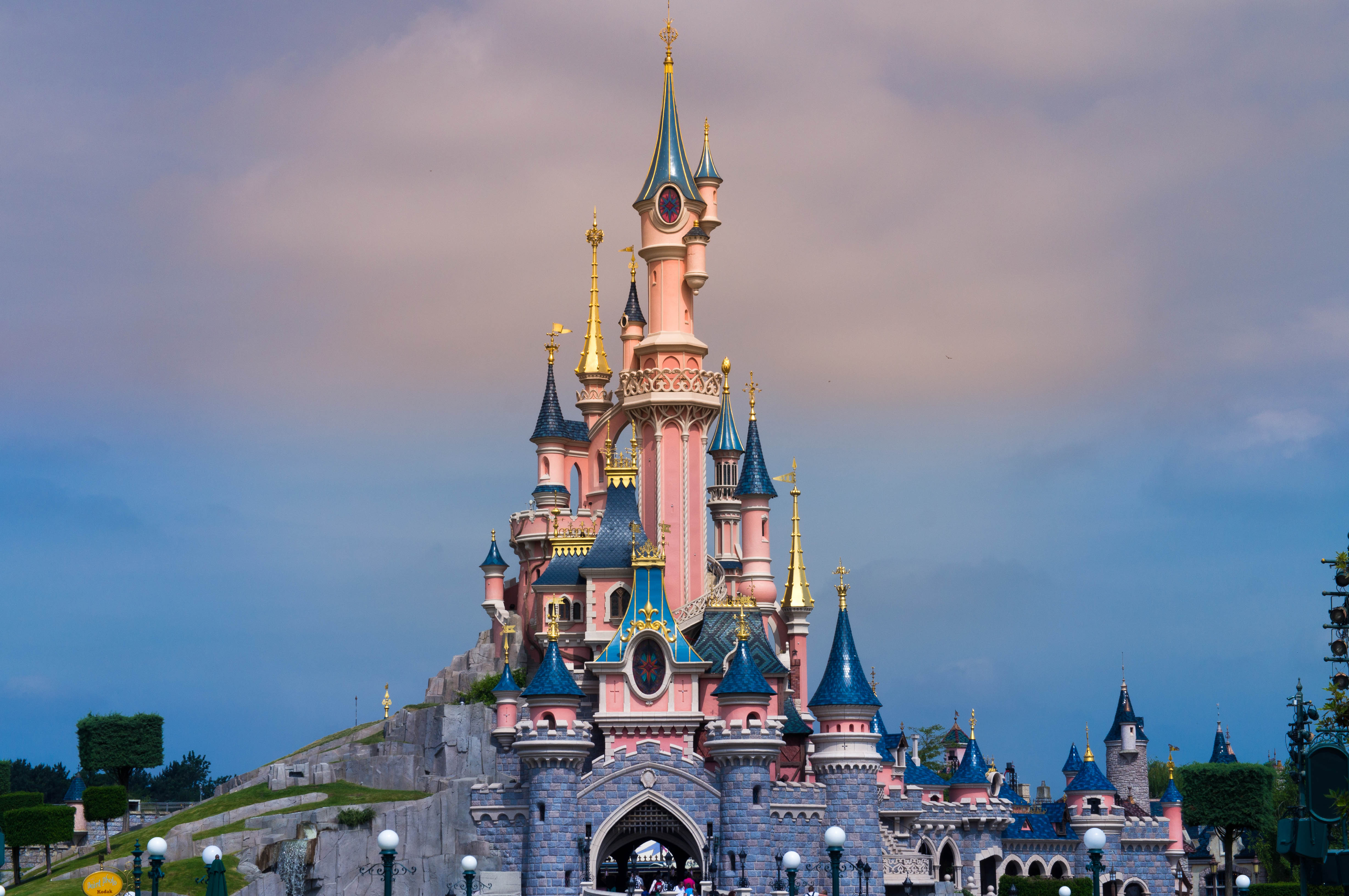 Castle At Disneyland Paris Id Buzzerg